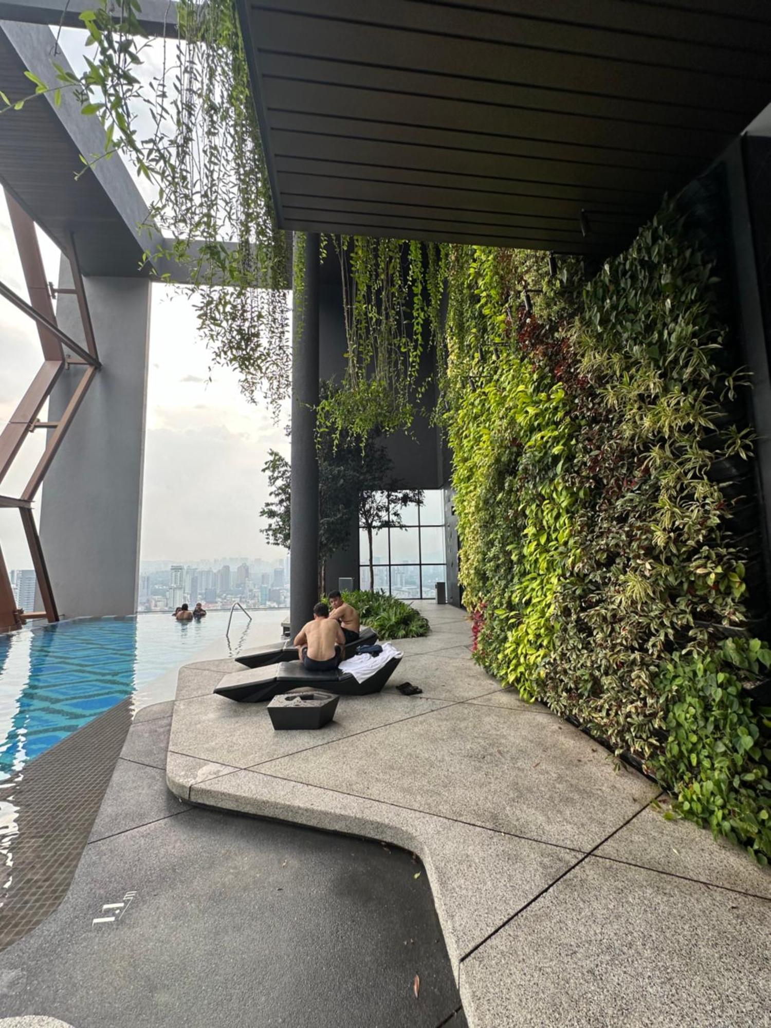 Skyline Homes By Scarletz Suites Klcc Kuala Lumpur Extérieur photo