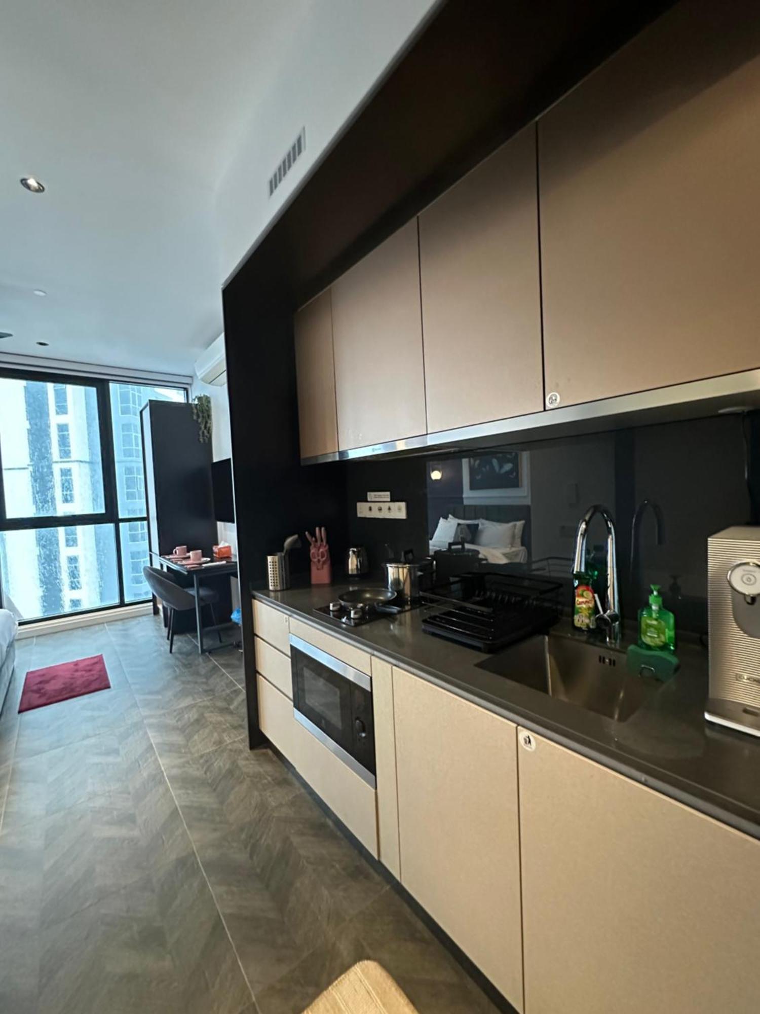 Skyline Homes By Scarletz Suites Klcc Kuala Lumpur Extérieur photo