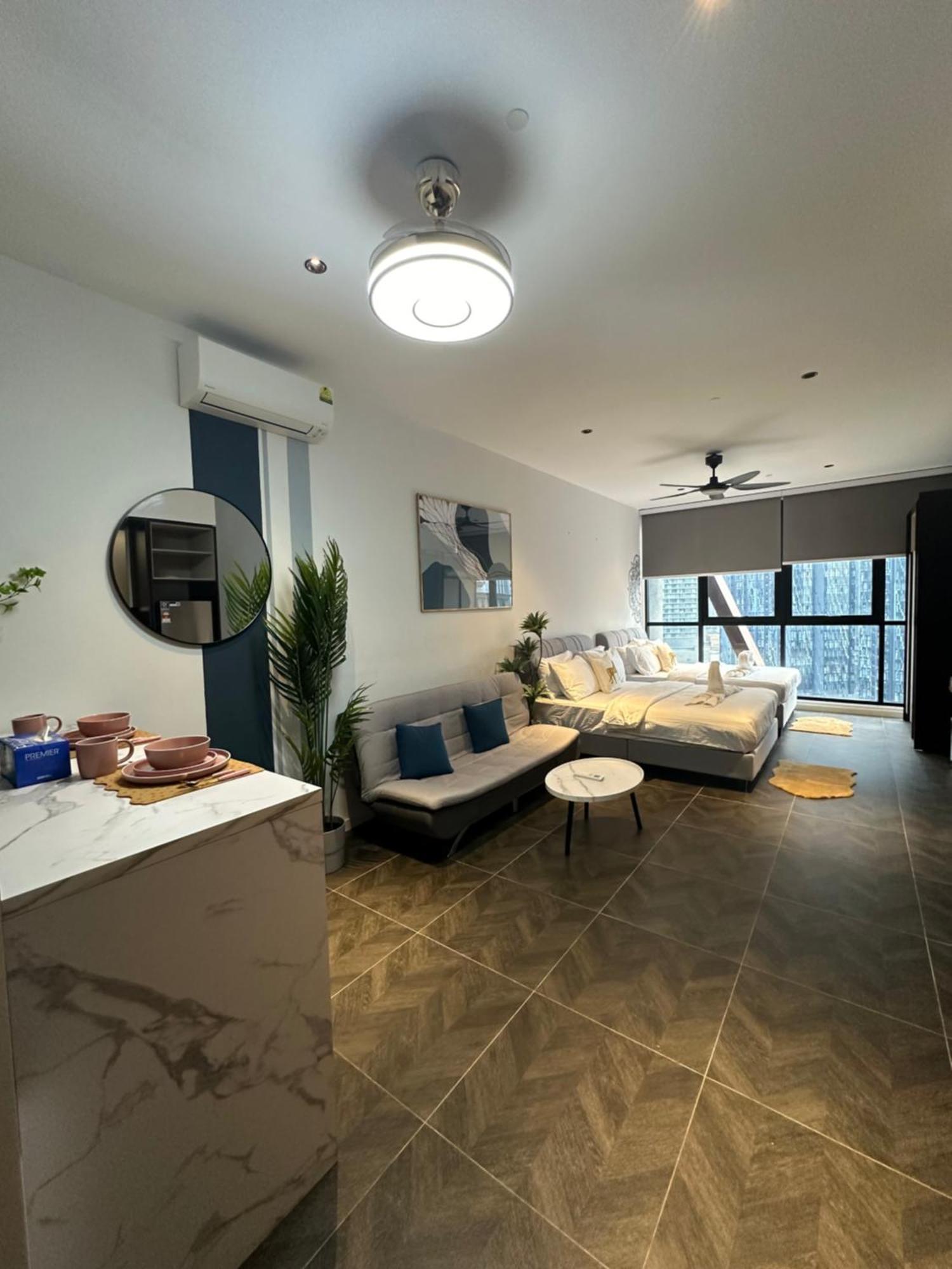 Skyline Homes By Scarletz Suites Klcc Kuala Lumpur Extérieur photo