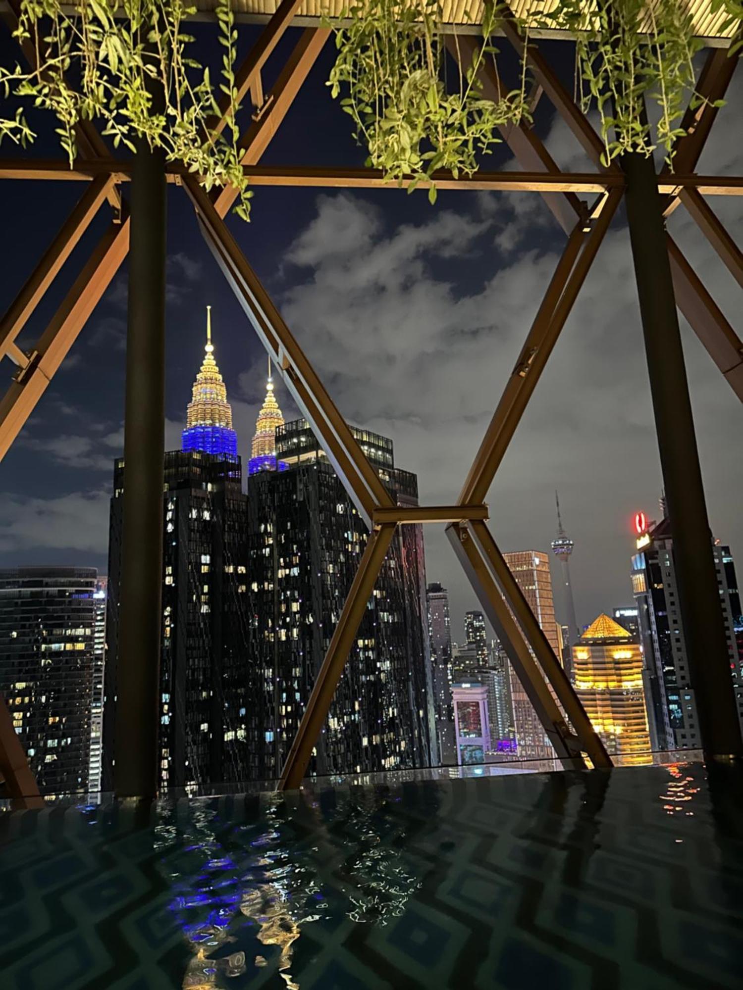 Skyline Homes By Scarletz Suites Klcc Kuala Lumpur Extérieur photo
