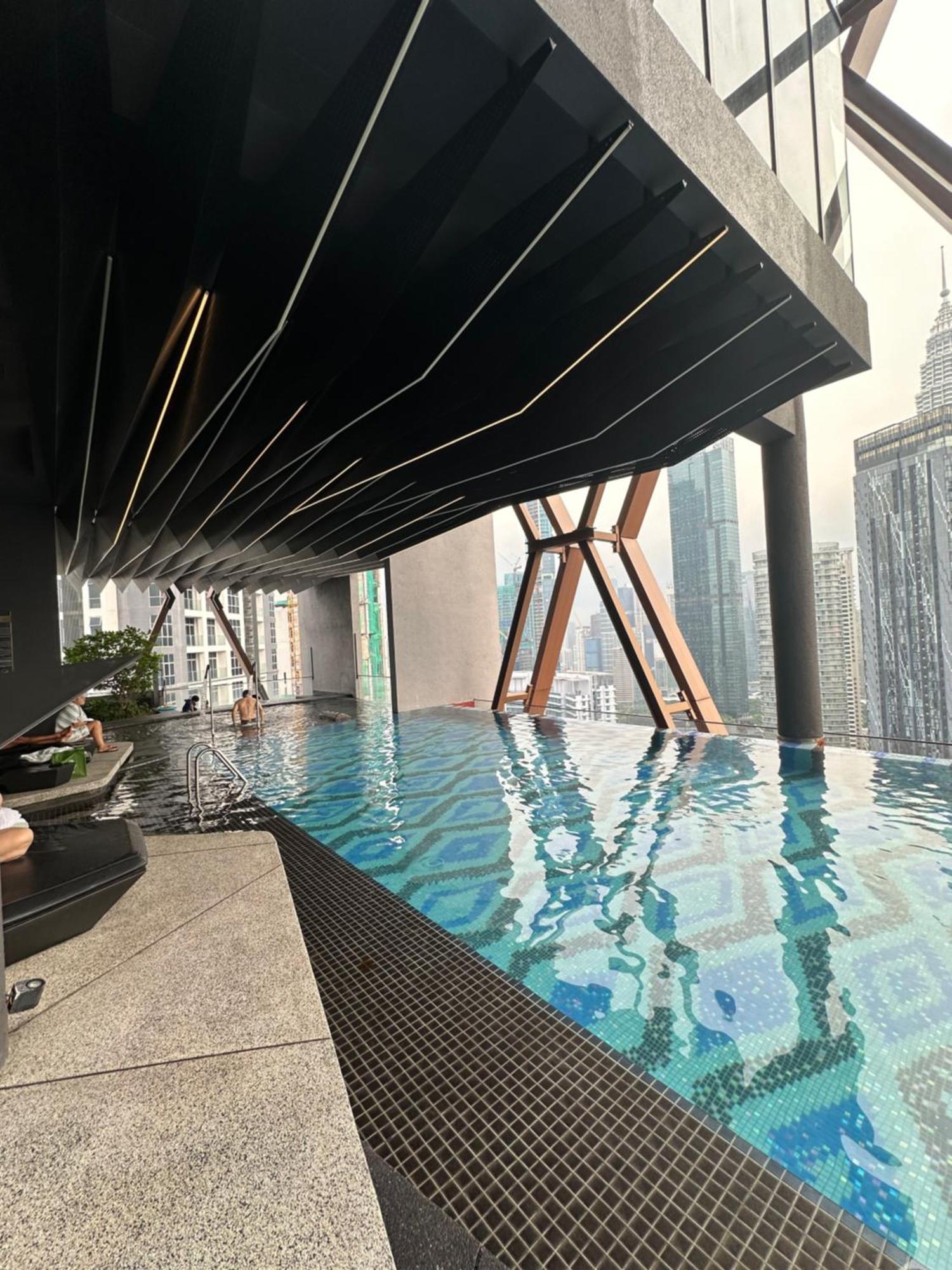 Skyline Homes By Scarletz Suites Klcc Kuala Lumpur Extérieur photo