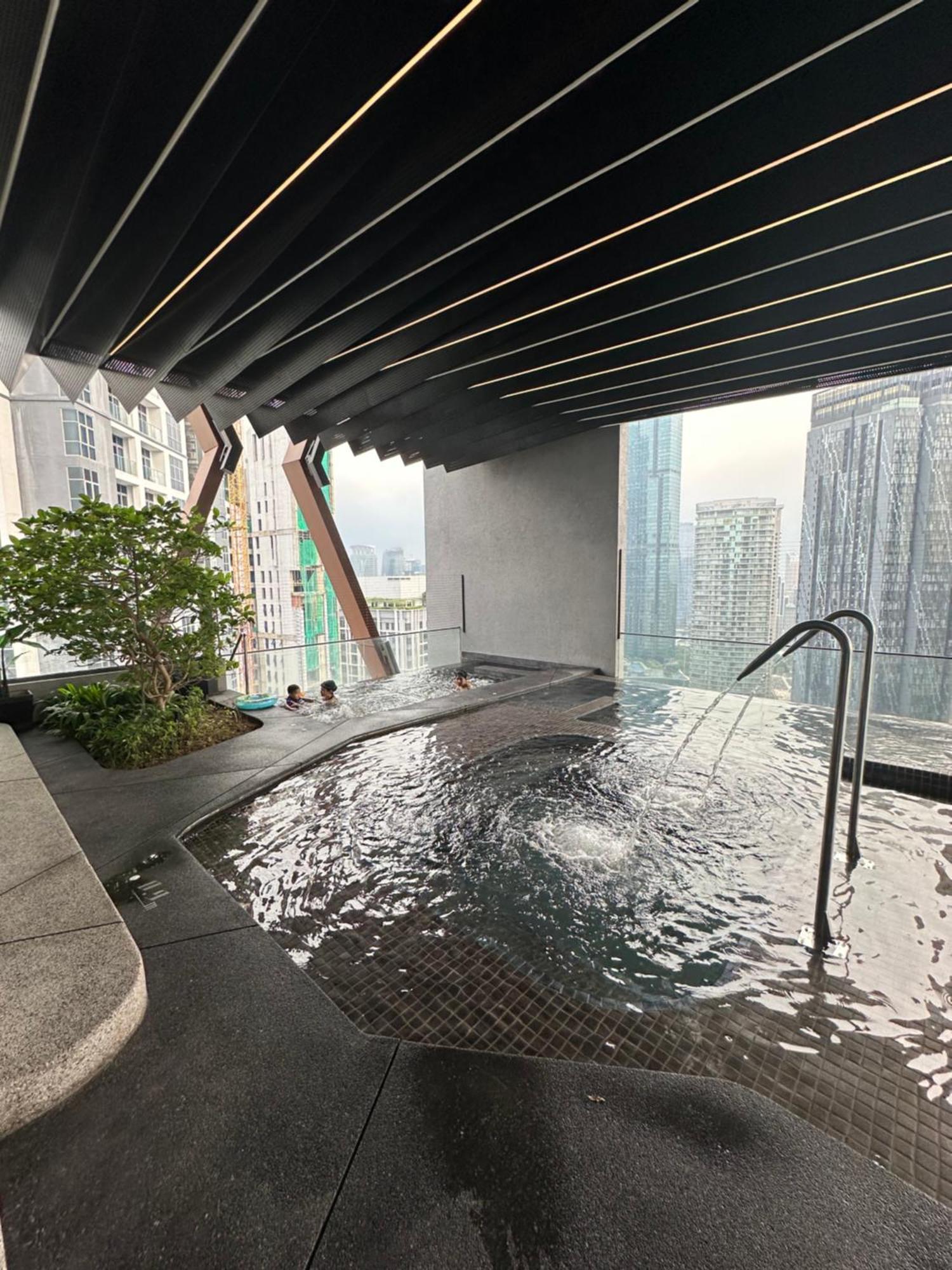 Skyline Homes By Scarletz Suites Klcc Kuala Lumpur Extérieur photo